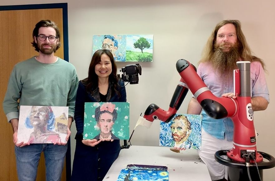 AI-powered robot FRIDA collaborates with humans to create art